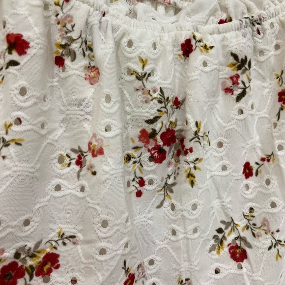 NWT WallFlower 2X cottage core white with rose print eyelet romantic top - Picture 4 of 5